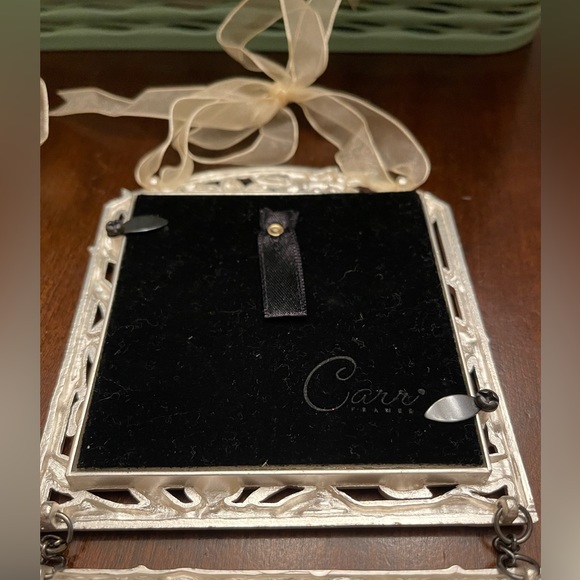 🩷 Carrs Pink & Green Photo Frame 3 1/2 By 3 1/2 Metal Frame Floral Design🩷 - Picture 9 of 9